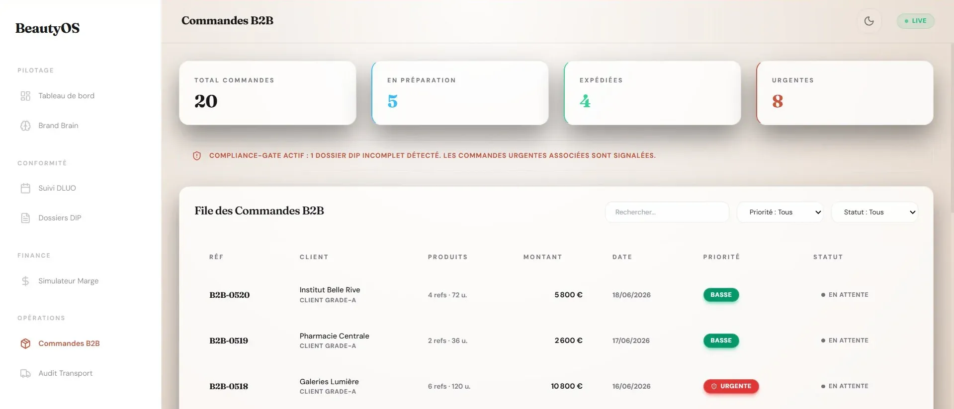 File de commandes B2B avec compliance-gate